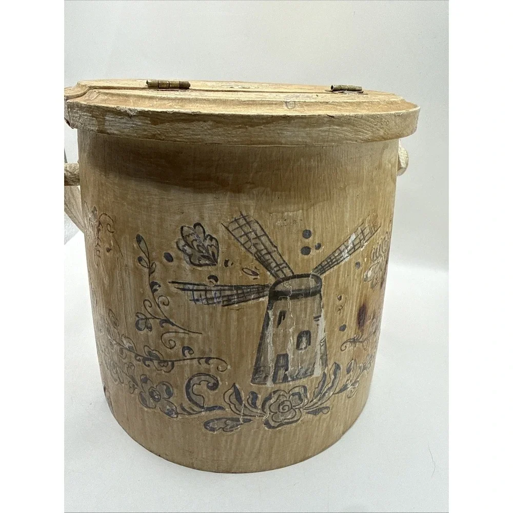Antique Vintage  WOODEN FIRKIN SUGAR BUCKET Painted  Swing Handle & Lid